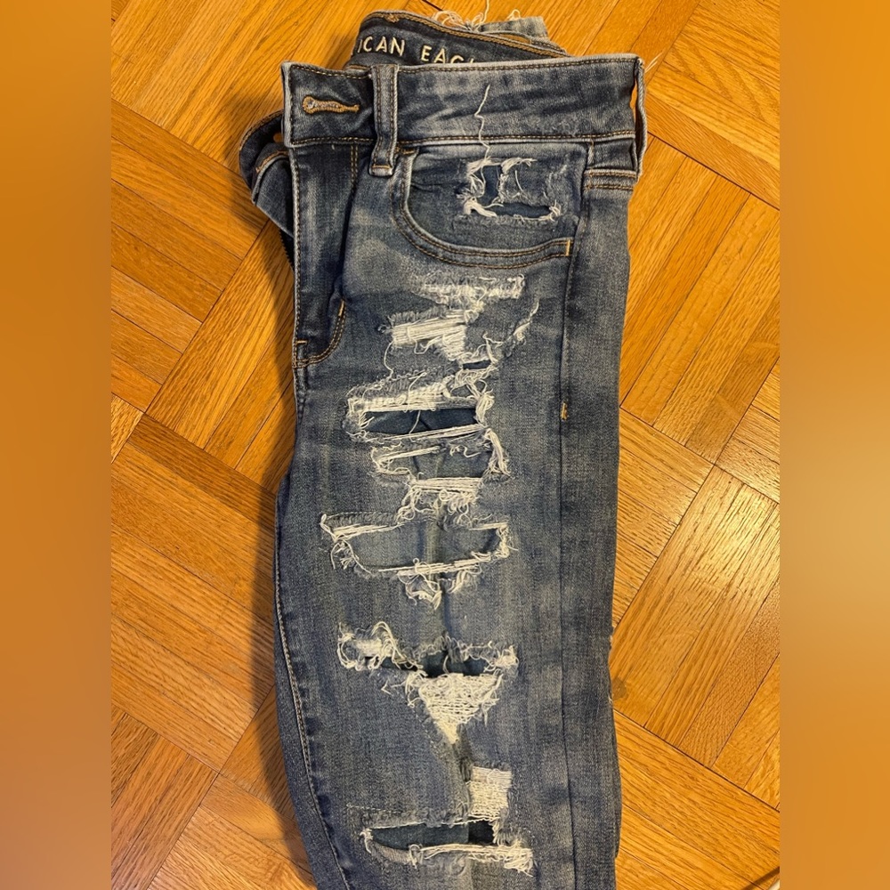American Eagle High Rise Ripped Jeggings